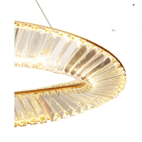 Candil Colgante en Acabado Dorado con Cristal LED Integrado