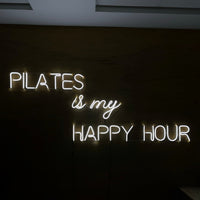 Letrero Led Neon Pilates en Acabado Acrílico Transparente con Luz Cálida