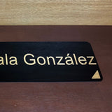 Base Acrilica Negra con Nombre Personalizado