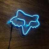 Letrero Led Neón con Logotipo de Fox en Luz Azul Hielo
