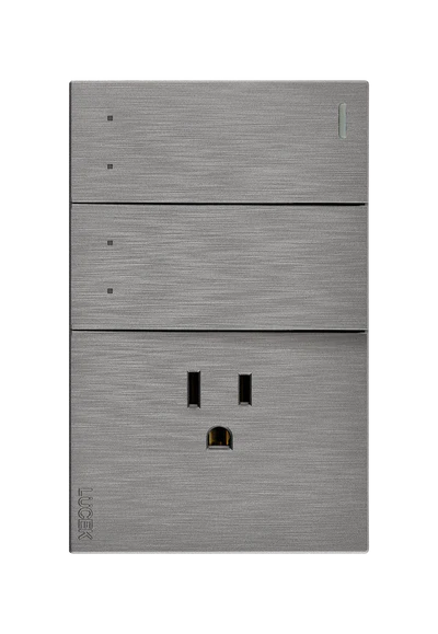 Placa Plana con 2 Interruptores Escalera y 1 Contacto en Color Plata