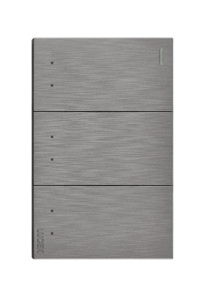 Placa Plana con 3 Interruptores de Escalera en Color Plata