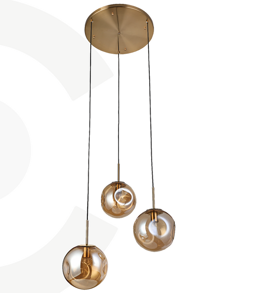 Lampara de 3 Luces en Acabado Dorado con Esferas Ambar
