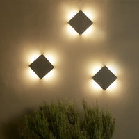 Lampara de Pared en Color Gris con LED Integrado